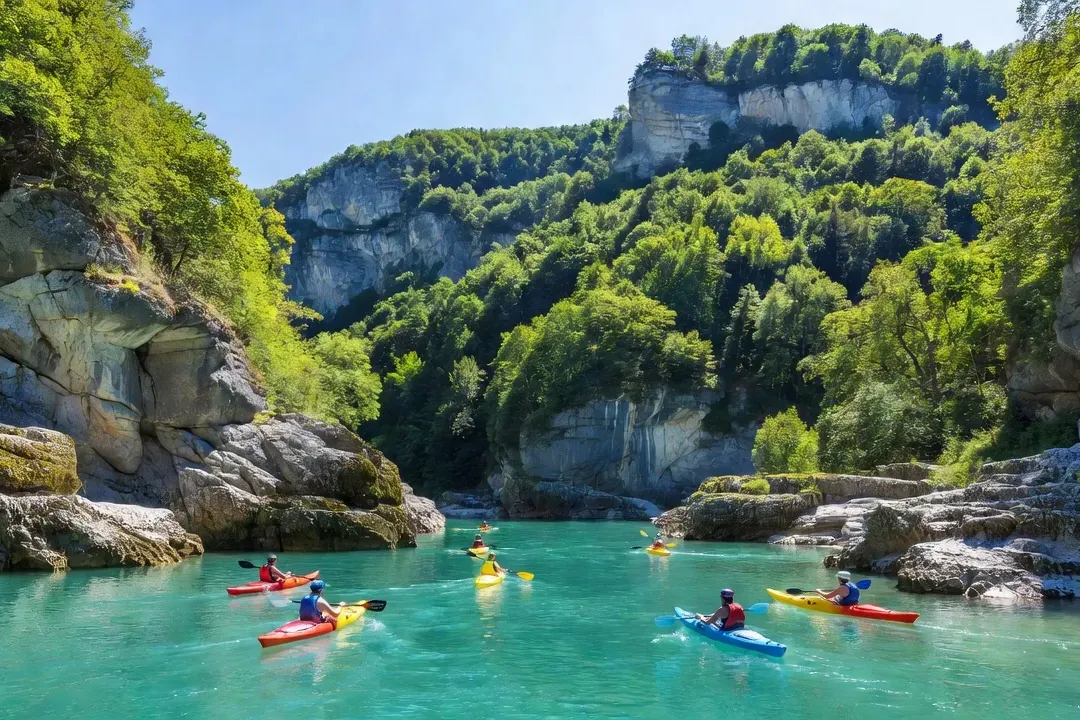 Canoë et kayak sur la Loue à Quingey : guide des activités nautiques 2026